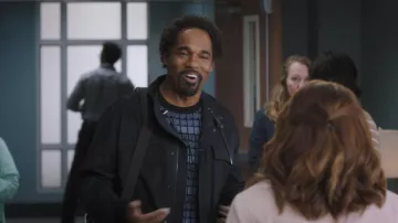 Pull Jacquard à col rond de Ted Baker Osburn porté par Ben Warren (Jason Winston George) tel que vu dans Grey’s Anatomy (S22E11)
