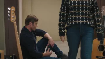 Squier Affinity Series Jazz Bass Maple Fingerboard 3 Color Sunburst worn by Atticus Lincoln (Chris Carmack) as seen in Grey's Anatomy (S22E12)