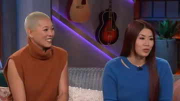 Pull à col roulé sans manches Jason Wu porté par Moonlynn, vu dans The Kelly Clarkson Show le 20 mars 2026