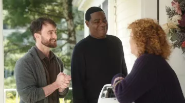 Faherty Heather Grey Knit Blazer worn by Arthur Tobin (Daniel Radcliffe) as seen in The Fall and Rise of Reggie Dinkins (S01E04)