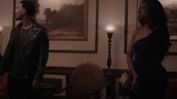 Chanel Gold Cage Crossbody Bag worn by Rain (Amber Reign Smith) as seen in Beauty in Black (S02E05)