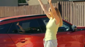 Los pantalones de rayas de pierna ancha de chica del miércoles que lleva Stacey Solomon visto en Sort Your Life Out (S06E01)