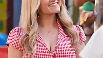 Georgie And Mandys First Marriage S02 Mandy McAllister Button Shirt