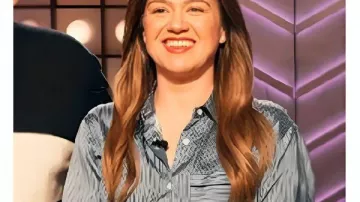 Chemise en satin rayée Kelly Clarkson Show 2026 portée par Kelly Clarkson telle que vue dans The Kelly Clarkson Show