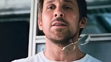 T-shirt chat Project Hail Mary Ryan Gosling B Kliban porté par Ryland Grace (Ryan Gosling) tel que vu dans Project Hail Mary