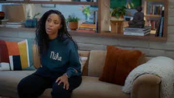 Skims Classic Joggers worn by Gaby (Jessica Williams) as seen in Shrinking(S03E09)