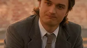 Stranger Things S05 Joe Keery Brown Blazer worn by Steve Harrington (Joe Keery) in Stranger Things (S05)