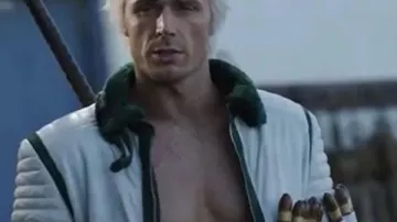 One Piece S02 Matthew Leck White Leather Jacket worn by Young Smoker (Matthew Leck) in ONE PIECE (S02)