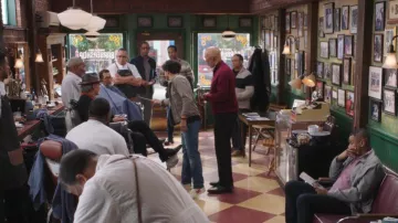 Comme des Garçons x Converse Chuck Taylor Hidden Heart Low Top Sneaker porté par Lucas Adams (Niko Terho) tel que vu dans Grey’s Anatomy (S22E15)