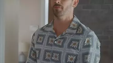 Shrinking S03 Michael Urie Crochet Shirt