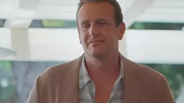 Shrinking S03 Jason Segal Tan Blazer worn by Jimmy (Jason Segel) in Shrinking (S02)