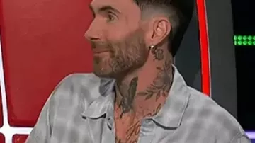 The Voice 2026 Adam Levine camisa de cuadros abotonada de Adam Levine en The Voice