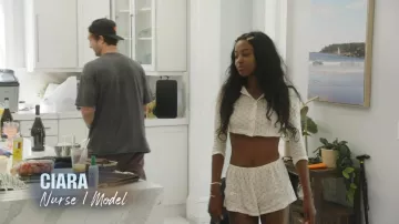 Cou Cou insinue Le Short porté par Ciara Miller tel que vu dans Summer House (S10E09)