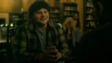 Carhartt WIP Nelson T-Shirt worn by Tommy Newton (Maximo Salas) as seen in Rooster (S01E04)