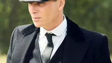 Peaky Blinders L’Homme Immortel Manteau en laine Tommy Shelby porté par Thomas 'Tommy' Shelby (Cillian Murphy) dans Peaky Blinders : L’Homme Immortel