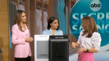 Blusa Ulla Johnson Yvonne llevada por Lori Bergamotto vista en Good Morning America el 2 de abril de 2026