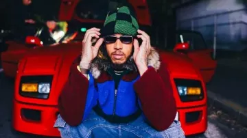 Lewis Hamilton Chaqueta Tokyo de Lewis Hamilton en el WILD Tokyo NIGHT RIDE de Lewis Hamilton en Ferrari F40 con Kim Kardashian.