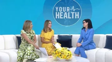 Pantalones Slim-Leg de Veronica Beard Kean Jasper azul usados por Mary Claire Haver, tal como se ve en Today el 6 de abril de 2026