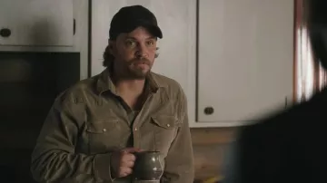 Schaefer Outfitters Western Denim Snap Shirt worn by Kayce Dutton (Luke Grimes) as seen in Marshals (S01E04)