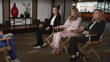 Sandales à fonde Miu Miu Ayer Snake portées par Jaclyn Smith telles que vues dans Today le 7 avril 2026