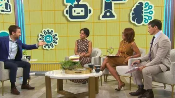 Falda maxi AFRM Tegan llevada por Adriana Díaz vista en CBS Mornings el 1 de abril de 2026