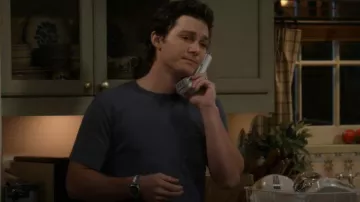 Superdry Organic Cotton Pocket T-Shirt worn by Georgie Cooper (Montana Jordan) as seen in Georgie & Mandy's First Marriage(S02E03)
