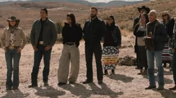 Kimes Ranch Jennifer Jeans worn by Belle Skinner (Arielle Kebbel) as seen in Marshals (S01E06)