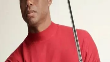 Camiseta roja de cuello falso Tiger Woods 2026