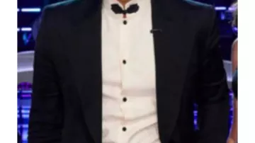 Camisa de vestir con abroches de rana que lleva el entrenador de Self (John Legend) en The Voice (T28)