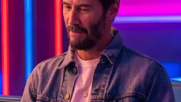 Chaqueta vaquera Keanu Reeves Outcome 2026 usada por Reef Hawk (Keanu Reeves) en Outcome