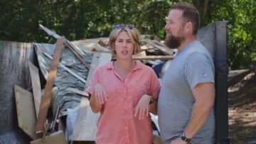 Camiseta Rails Cito Rose llevada por Erin Napier vista en Home Town (S10E12)