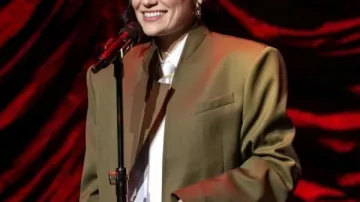 Manteau oversize de London Palladium Jessie J