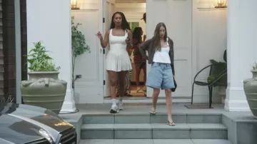 Havaianas Slim Basic Thongs portés par Amanda Batula tels que vus dans Summer House (S10E10)
