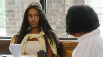 Lunettes de soleil Gucci Vintage Gucci portées par Ciara Miller vues dans Summer House (S10E10)