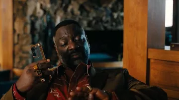 Wrangler Rodeo Ben Red Western Snap L/S worn by Alamo Brown (Adewale Akinnuoye-Agbaje) as seen in Euphoria(S03E02)