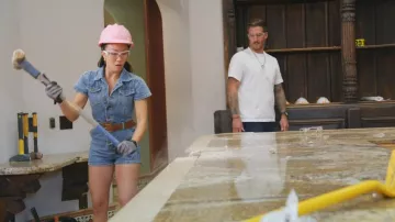 Lioness You Know What's Up Mono vaquero que lleva Tammy Ly como se ve en Bachelor Mansion Takeover (S01E06)