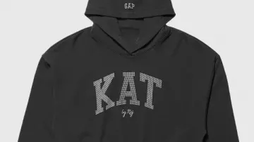 Sudadera Gap x Katseye Yoonchae