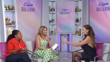 Vestido Rosie Assoulin Drop Me A Note llevado por Jenna Bush Hager visto en Today with Jenna & Sheinelle el 20 de abril de 2026