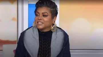 Combinaison Alaia Highneck en dentelle stretch portée par Taraji P. Henson, vue dans Today with Jenna & Sheinelle le 20 avril 2026