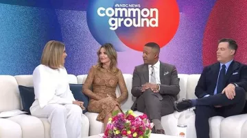 Blusa de manga drapeada Callas Milano Bliss llevada por Jenna Bush Hager vista en Today el 21 de abril de 2026