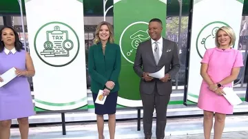 Eliza J Braided Neck Short Sleeve Shift Dress worn by Dylan Dreyer as seen in Today on April 21, 2026