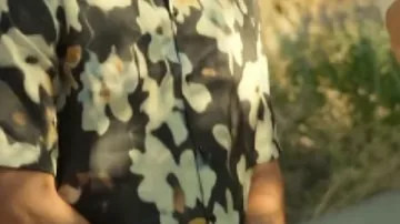 Call Printed Shirt worn by Self - Host (Peter Serafinowicz) in Million Dollar Secret
