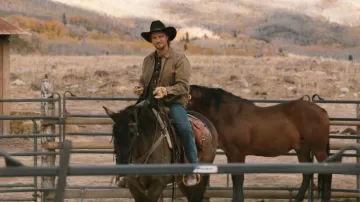 Wrangler Men's Loose Straight Jean worn by Kayce Dutton (Luke Grimes) as seen in Marshals (S01E07)