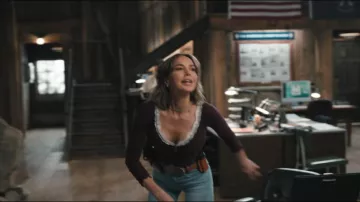 Kimes Ranch Jennifer Jeans worn by Belle Skinner (Arielle Kebbel) as seen in Marshals (S01E08)