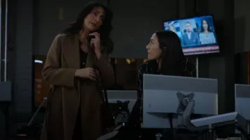 Max Mara Livia Virgin Wool Coat worn by Nikki Reynard (Necar Zadegan) as seen in CIA (S01E02)