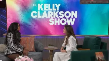 Robe-chemise Midi à boutons d’Alice + Olivia Edie Corset portée par Kelly Clarkson telle que vue dans The Kelly Clarkson Show le 24 avril 2026