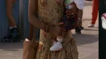 Nike shoes Air Jordan VI "White/Maroon" worn by a baby in The white do not know how to jump