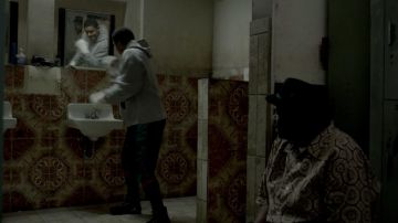 the sneakers boxing Daryll (Pooch Hall) in Ray Donovan