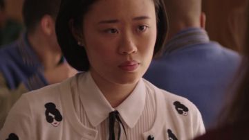 Courtney Crimson (Michele Selene Ang) Alice + Olivia cardigan in 13 reasons why