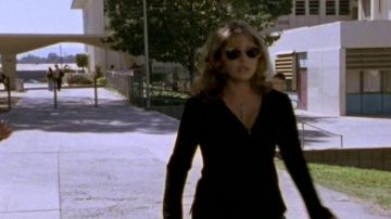 the coat of Buffy ( Sarah Michelle Gellar) in #Buffy against the vampires